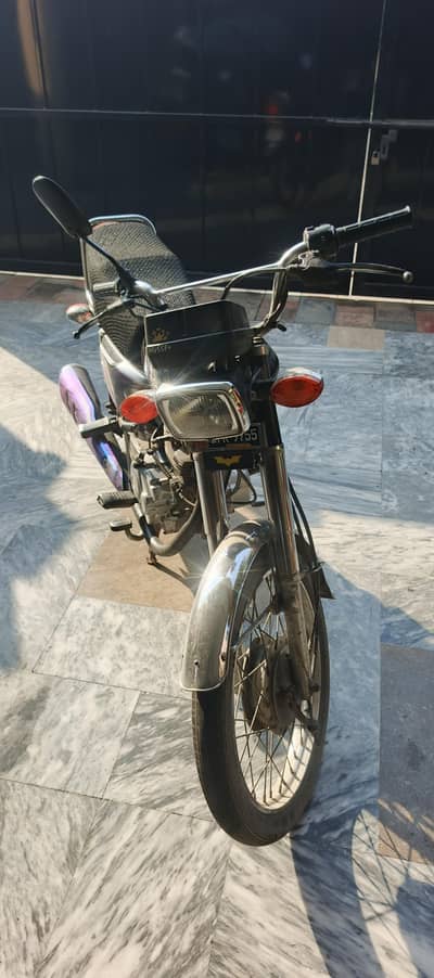 HonDa 125