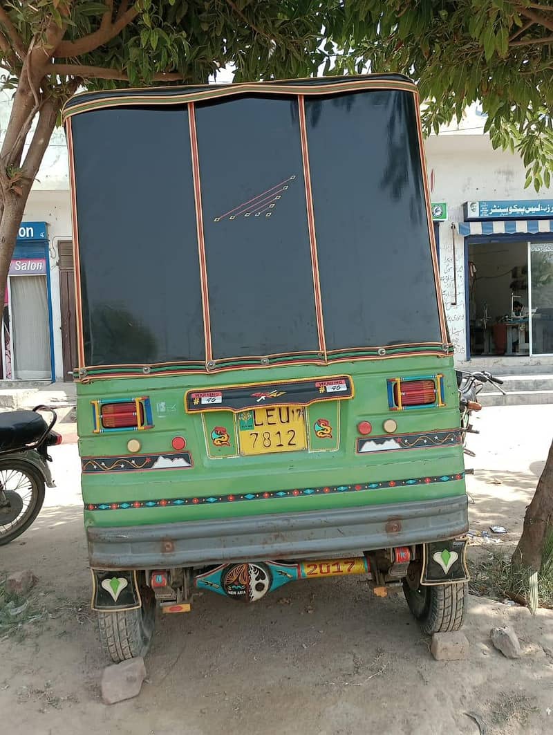 auto rickshaw 1