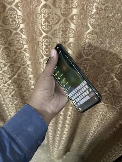Apple iPhone XS Max [Factory unlocked]