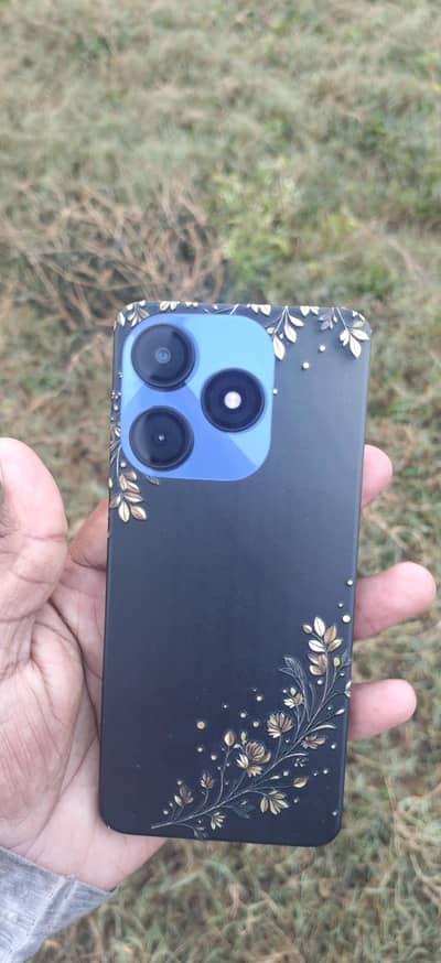 Tecno spark 10