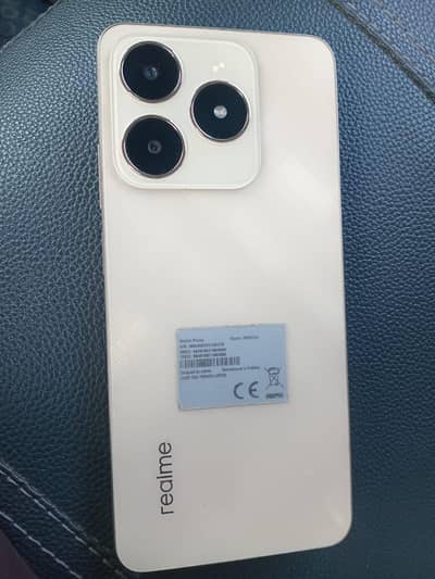 Realme C61