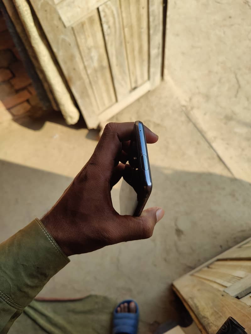 One Plus 7 Pro 1