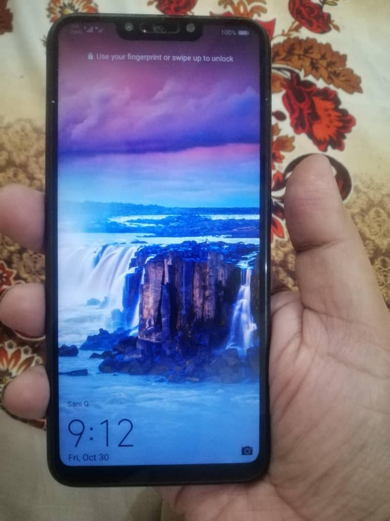Huawei Nova 3i 0