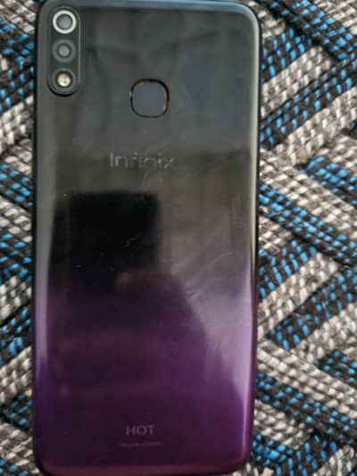 Infinix Hot 8 Lite