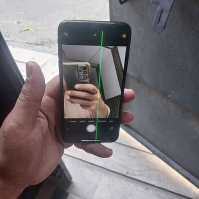 Apple iPhone XS Max 64gb factory unlock 10 by 10 condition