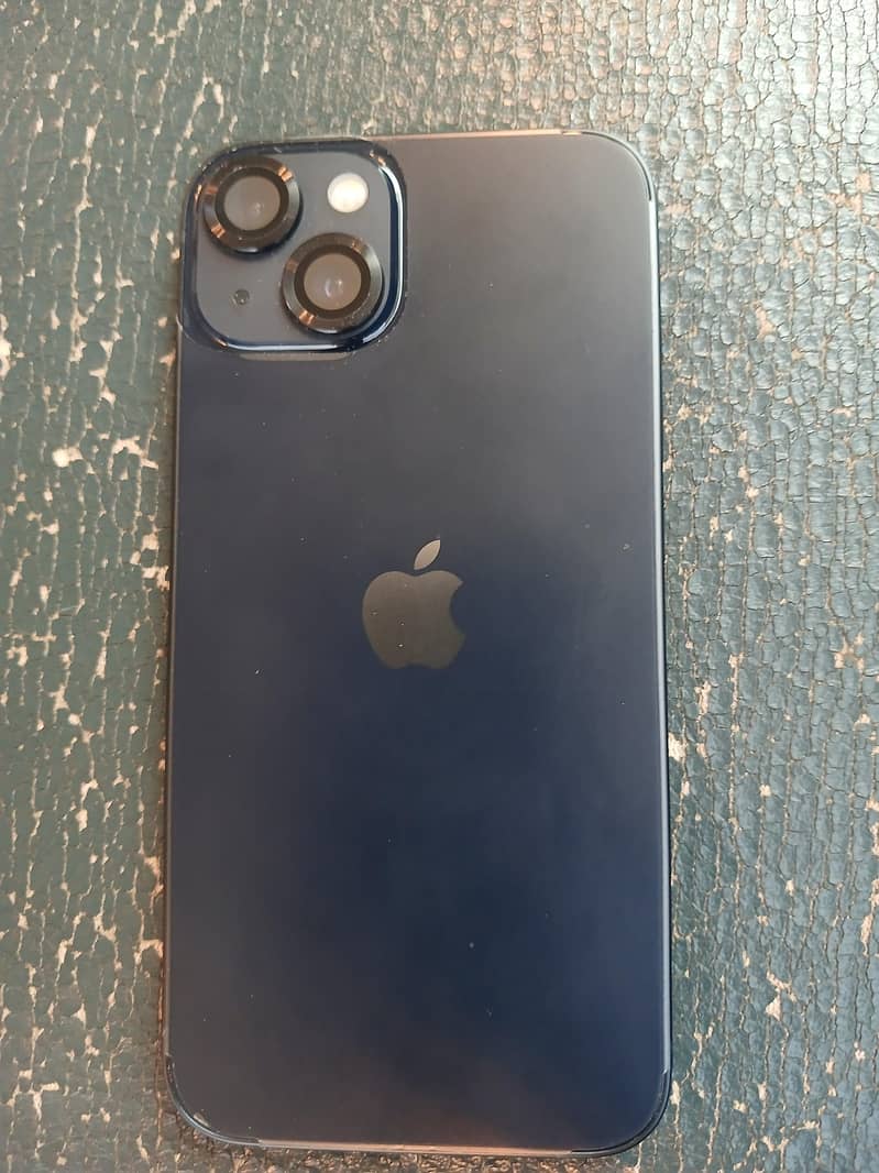 Apple iPhone 13 2