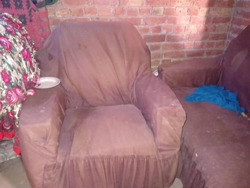 Sofa Set Good Condition 0