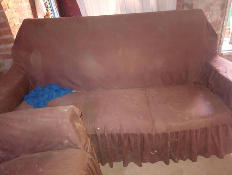 Sofa Set Good Condition 1