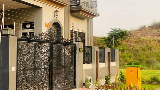 DHA Phase 3 5 Marla Sector A Full Furnish Designer House Available For Sale.