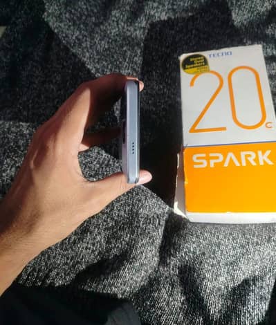 Tecno Spark 20C add read first