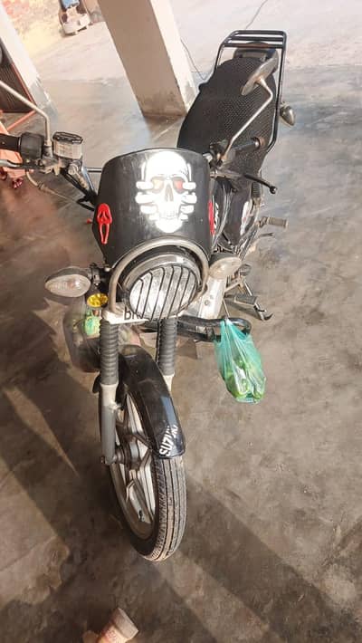 Suzuki GS150
