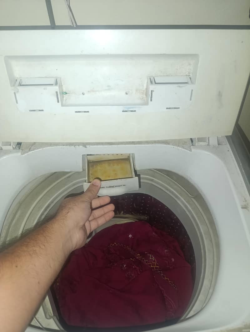 dawlance 10k Automatic washing machine 1