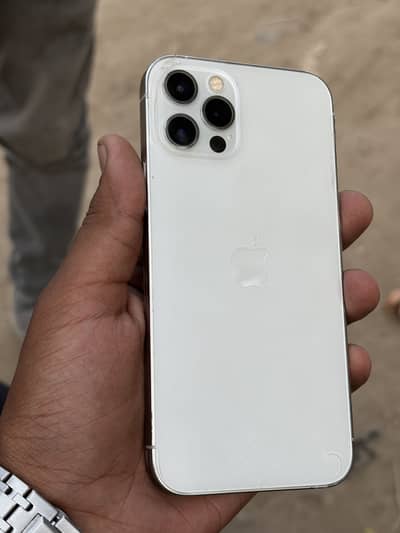 Apple iPhone 12 Pro
