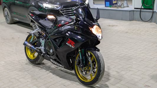 Suzuki gsxr 600