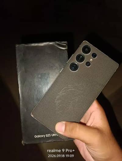Samsung Mobile S25 Ultra