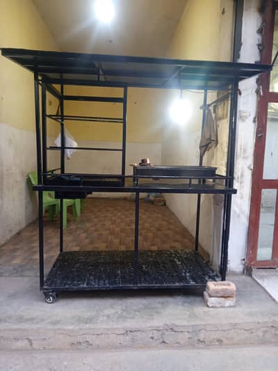 Zabardast BBQ Counter Sale ke Liye Hai