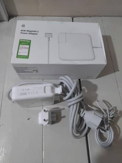 Apple 85W MagSafe 2 Power Adapter
