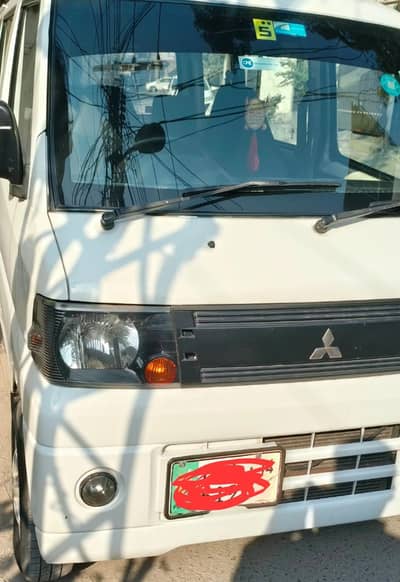Mitsubishi Minicab Bravo 2009