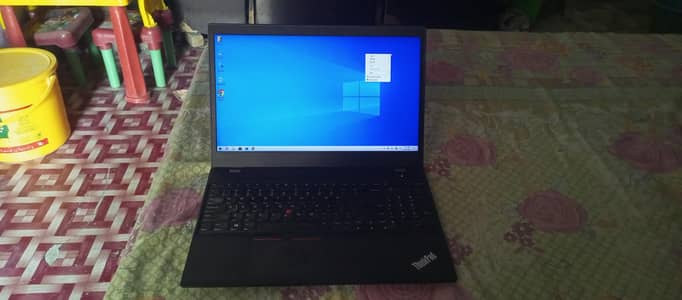 lenovo thinkpad T570 i5 7th gen ouchscreen