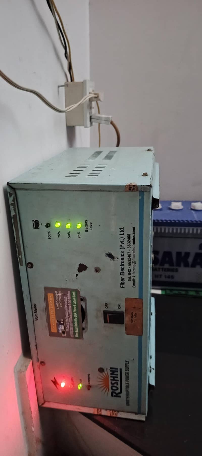 UPS 800 watts 2