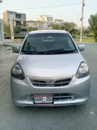 Daihatsu Mira 2014