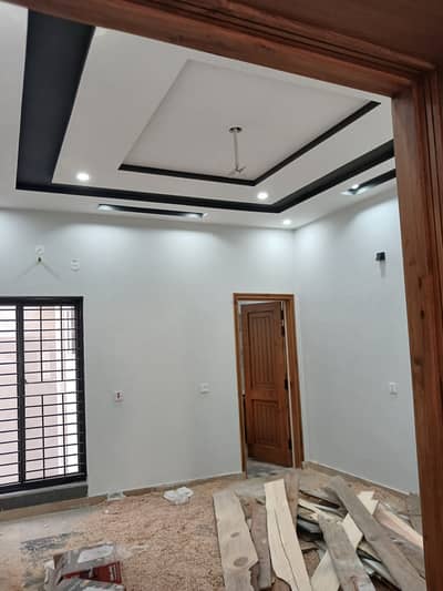 10 MARLA BRAND NEW UPPER PORTION FOR RENT NO GAS