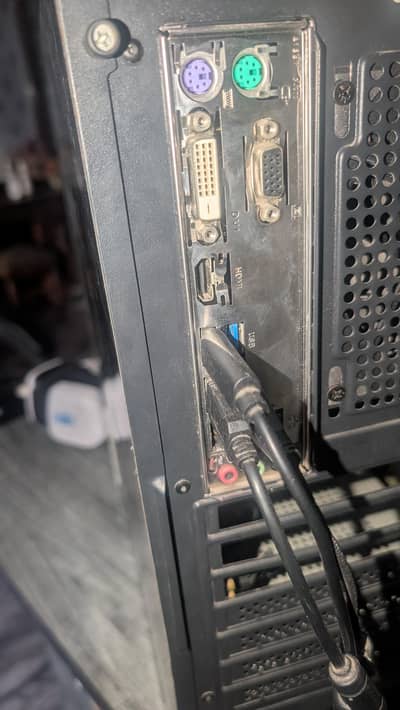 gigabyte A320 M + Rayzen 5 2600 processor+ heat sink original