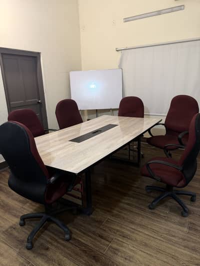 Office Furniture | Workstations, Office Chairs, Desks & Meeting Tables