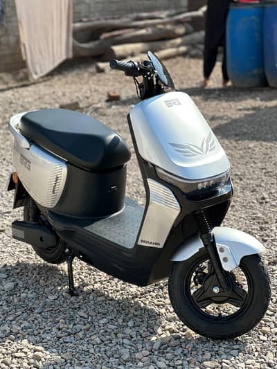 BRG electric bike warranty me tora sa use hai lithium battery me hai