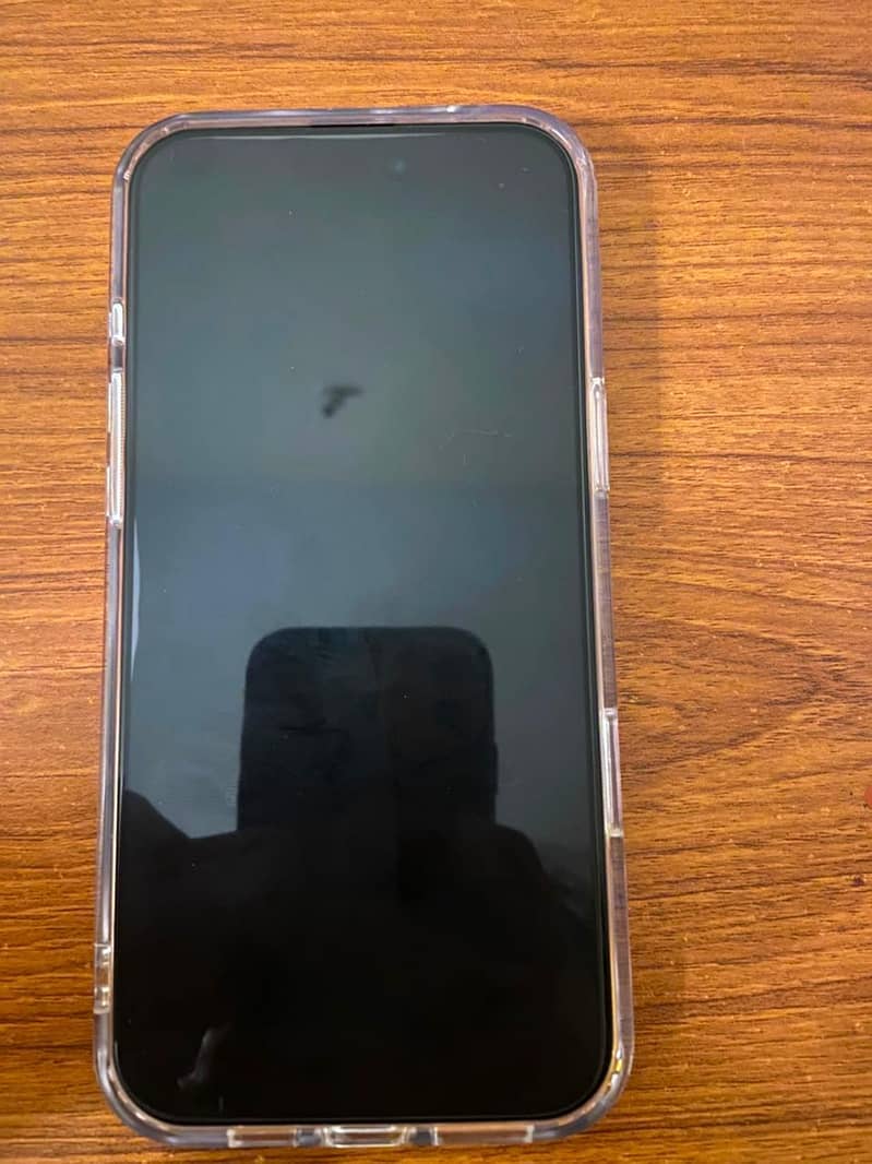 Apple iPhone 16 Plus 0