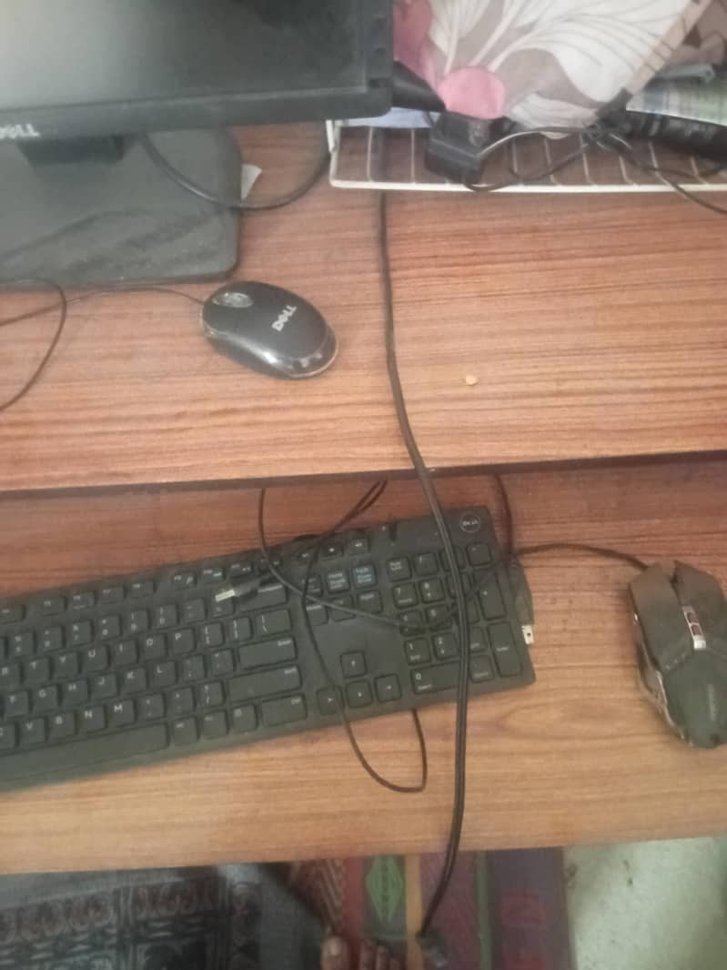 full desktop pc available complete setup 1