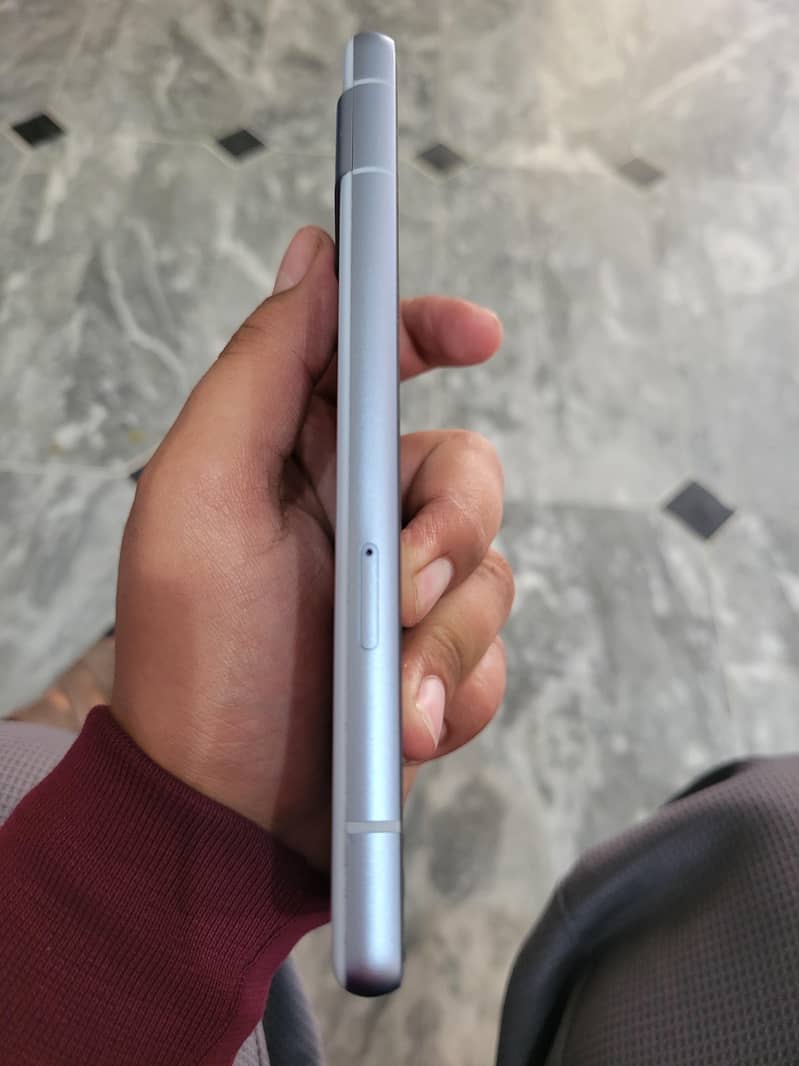 Google Pixel 7a 4