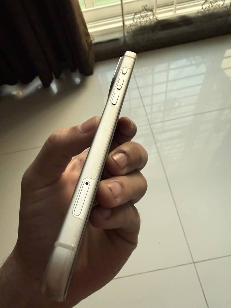 Apple iPhone 17 Pro Max 1
