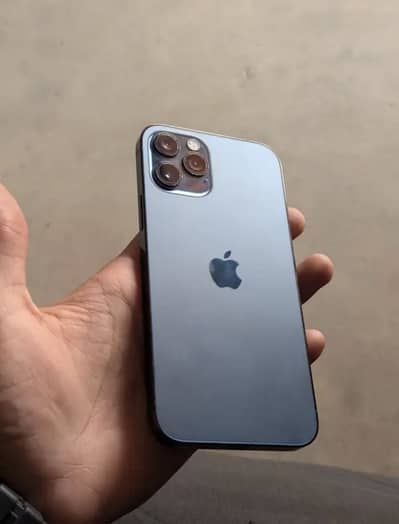 Apple iPhone 12 Pro