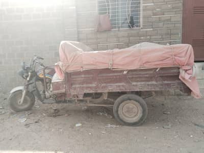 2021 Model 150cc Loader Rickshaw – Excellent Condition