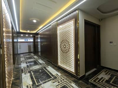 Prominently-Located Prime Location 1050 Square Feet Flat Available In Saddar Town