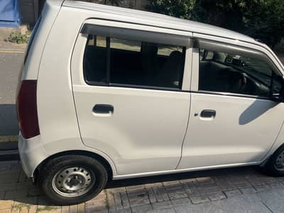 Suzuki Wagon R 2014