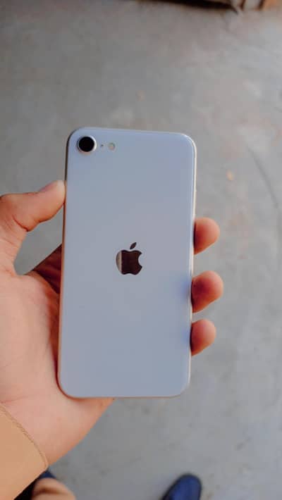 Apple iPhone SE