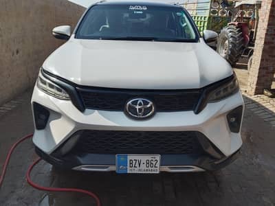 Toyota Fortuner V 2018