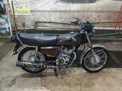 Honda CG 125 Special  Edition 2025 | Brand new Condition | Urgent sale
