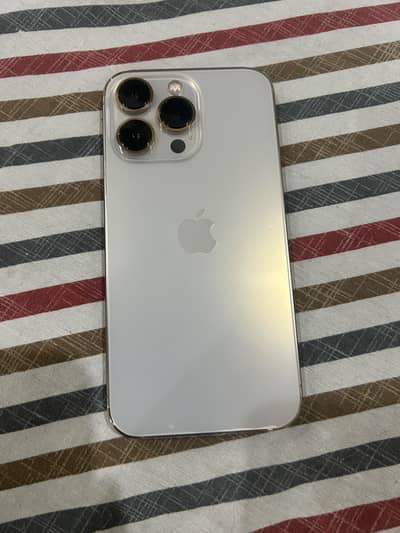 Apple iPhone 13 Pro