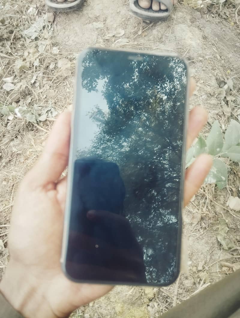 Apple iPhone 11 11