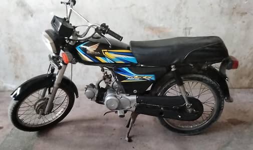 Honda 70c 2012 last month rahimyar Khan number 03188308655