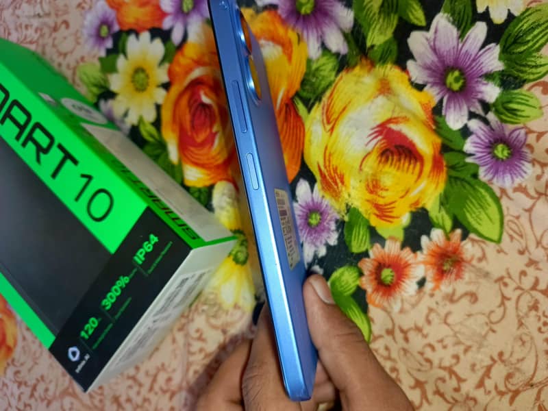 Infinix Smart 10 0