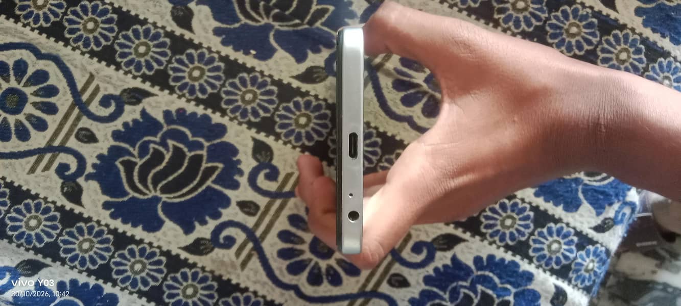 Tecno Spark Go3 2