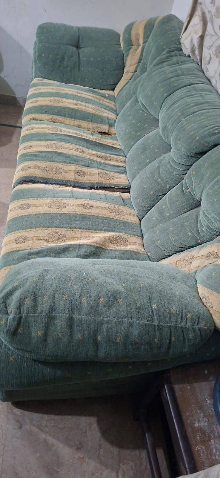 8 Seater sofa set 1