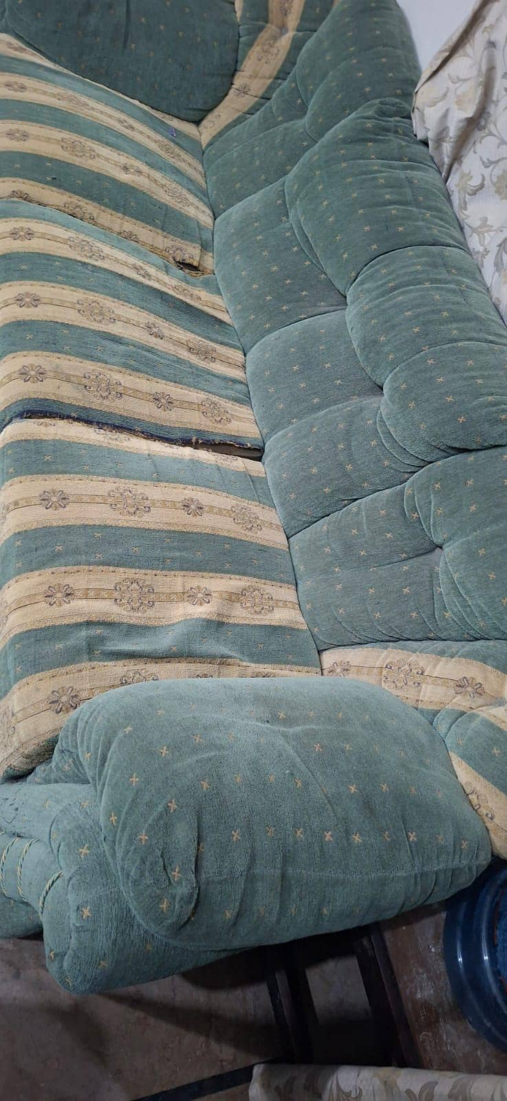 8 Seater sofa set 11