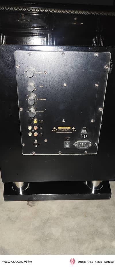 110 active subwoofer urgent sale