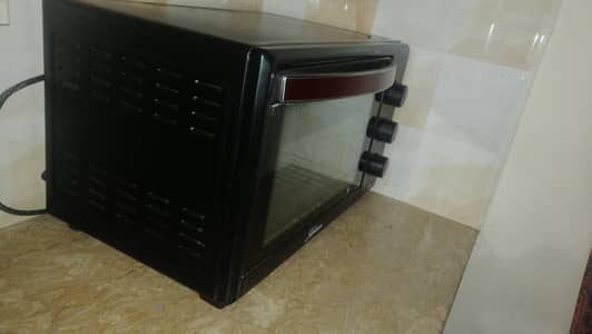 Signature Electric Oven 28L - Baking, Grilling -