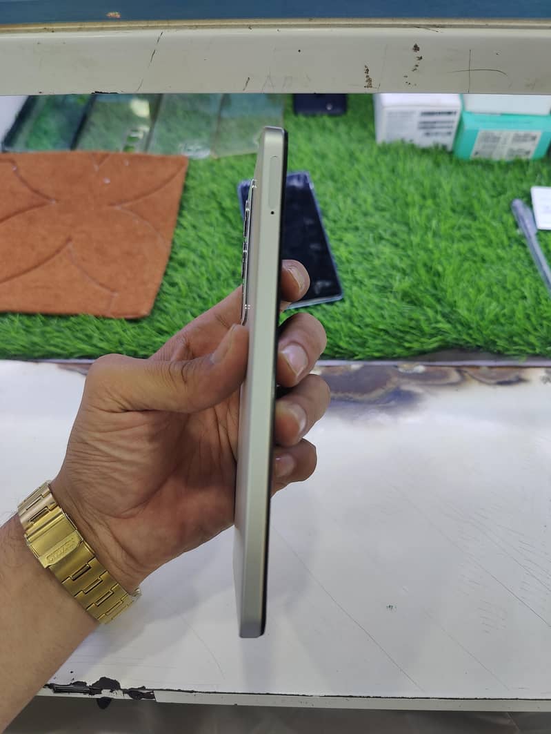 Realme C71 6